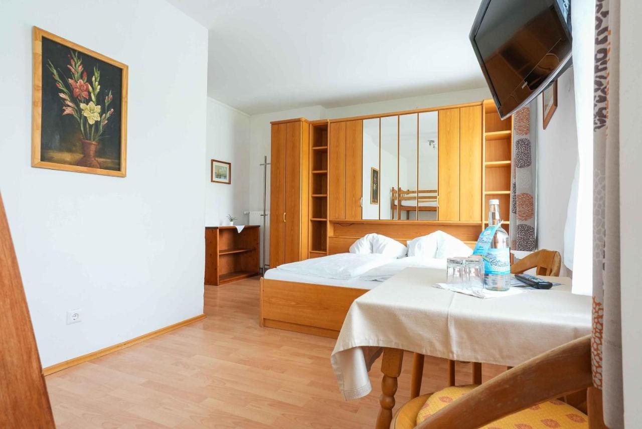 Strandhotel Pichler ゼーボーデン エクステリア 写真